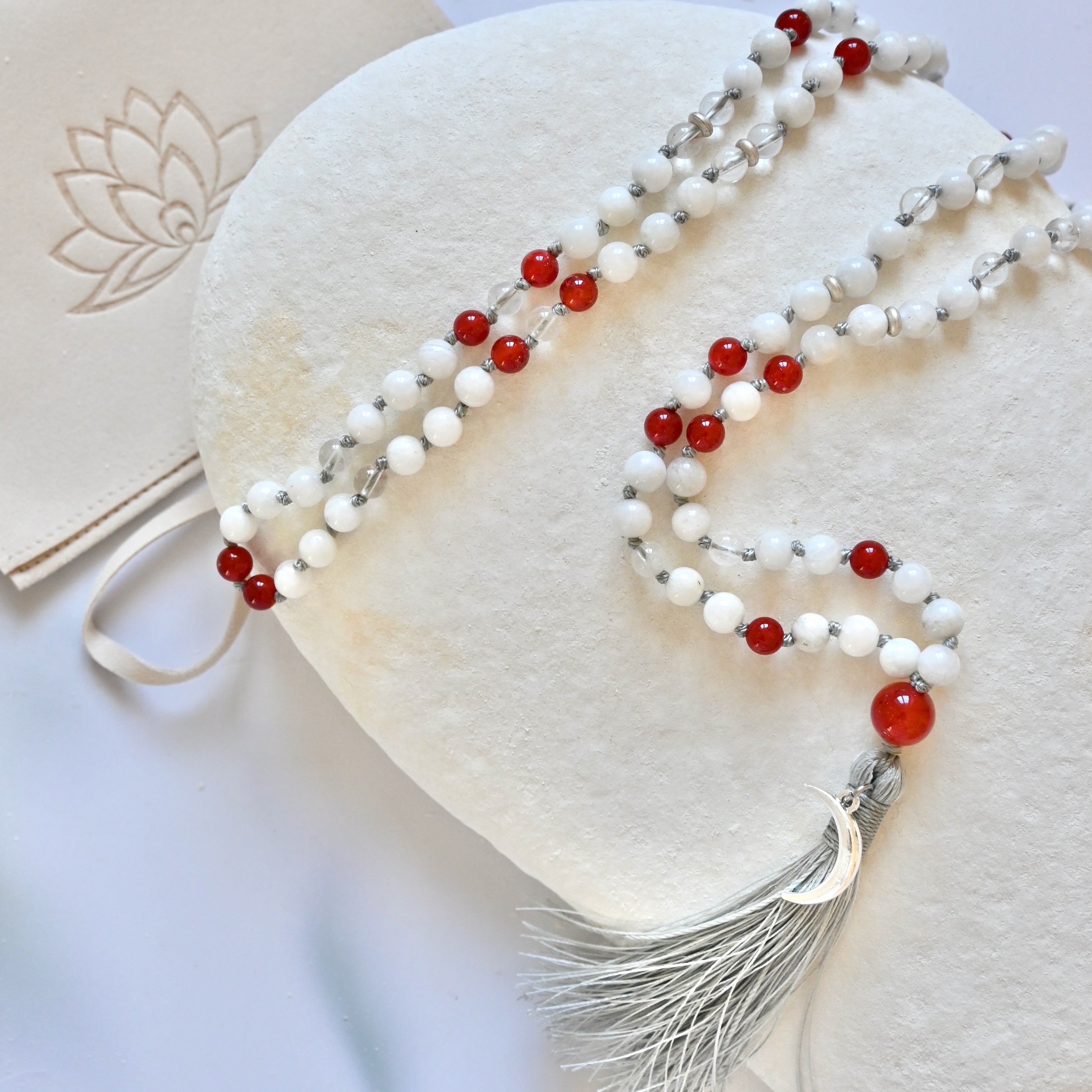 INTUITION - Mondstein - Karneol Mala Kette