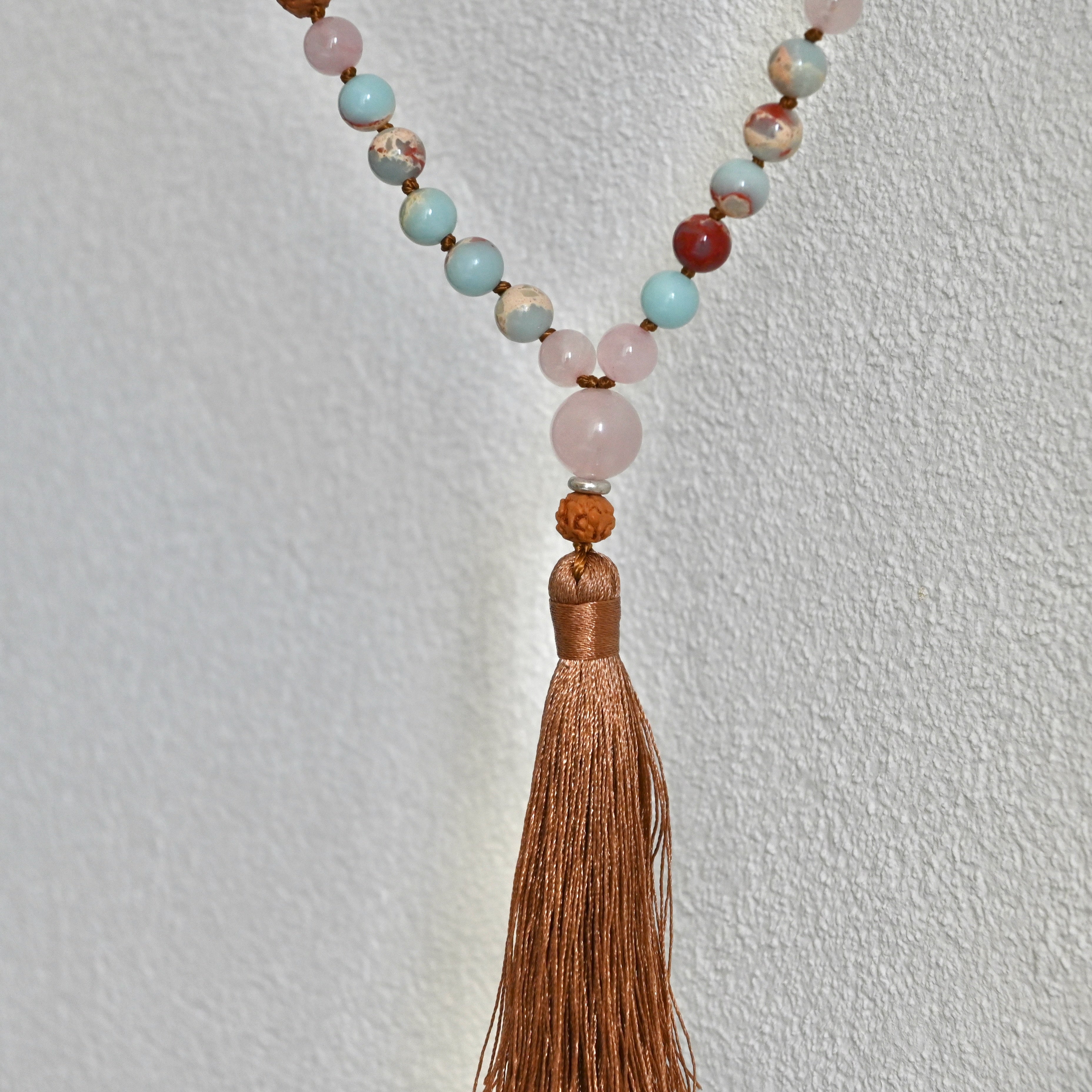GANESHA  - Rudraksha, Rosenquarz & Jaspis Mala Kette