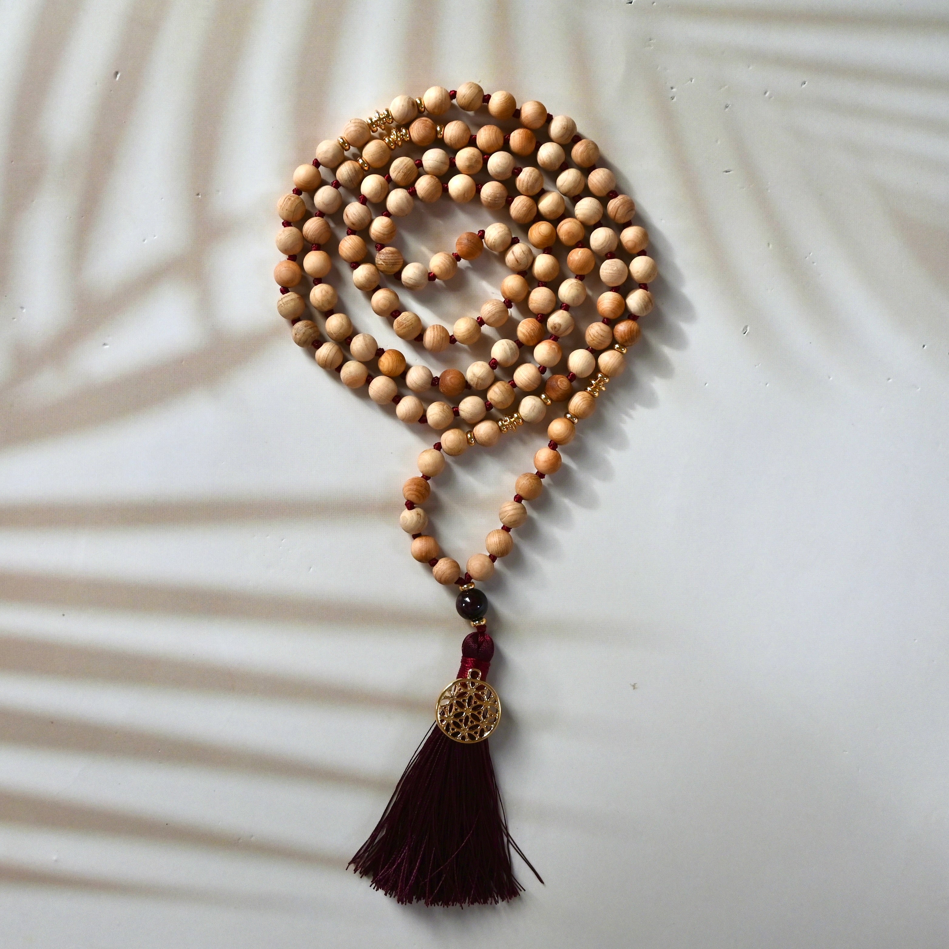 THUJA GRANAT Mala Kette