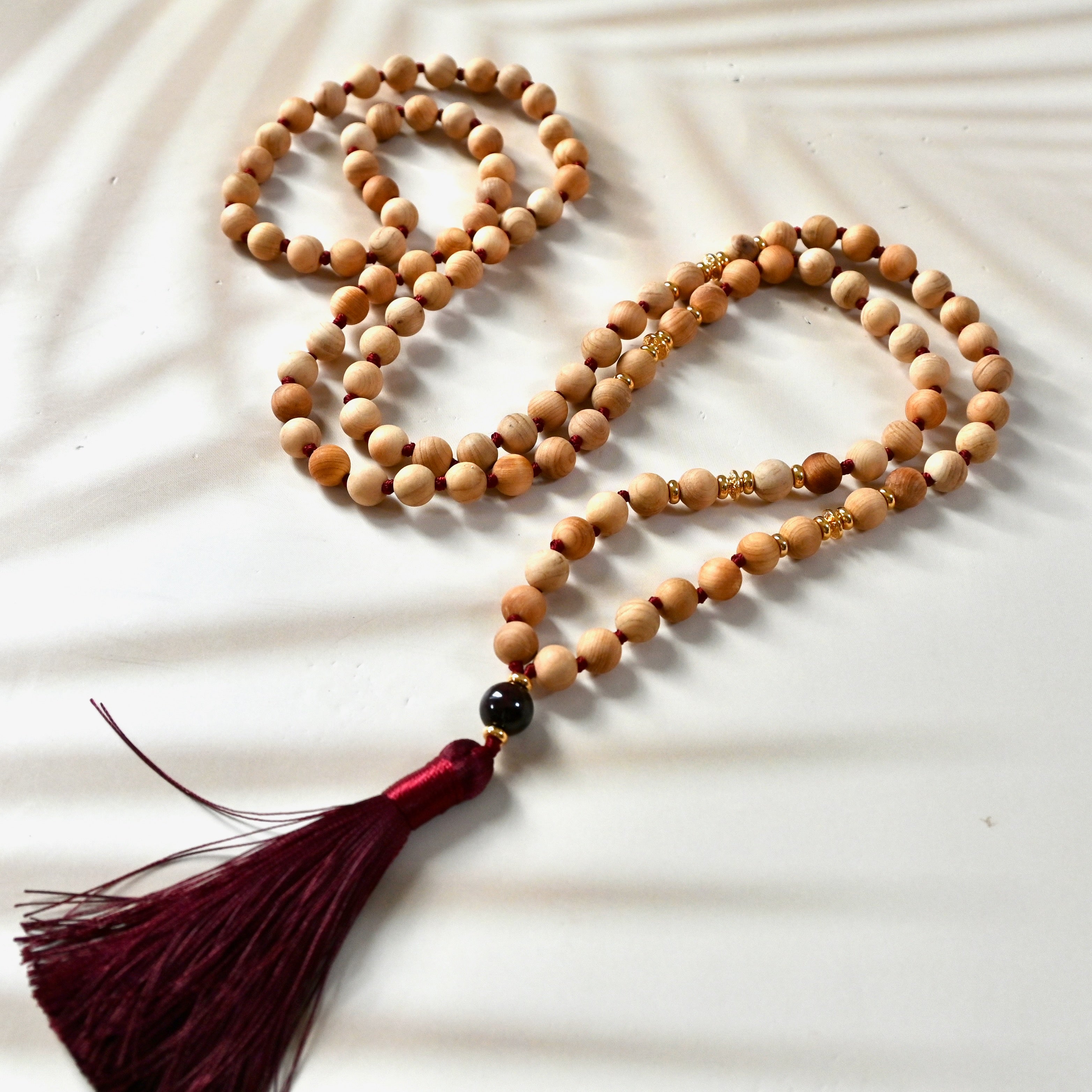 THUJA GRANAT Mala Kette