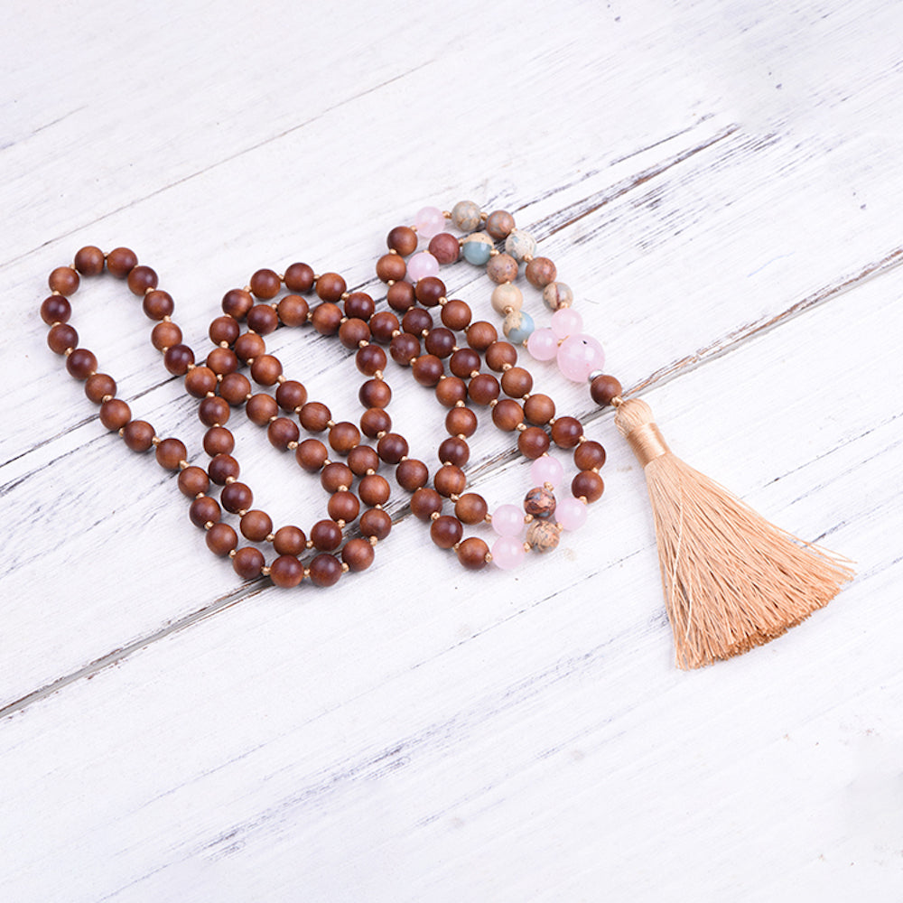 BLISSFUL - Mala Kette aus Sandelholz & Rosenquarz
